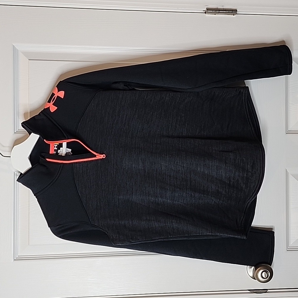 Under Armour Long Sleeve Quarter Zip Pullover Charcoal Gray & Coral Youth XL Ftd
